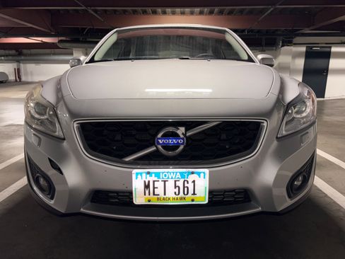 Used 2011 Volvo C30 FWD image 1
