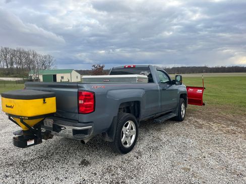 Used 2016 Chevrolet Silverado 2500 W/T w/ WT Convenience Package image 5