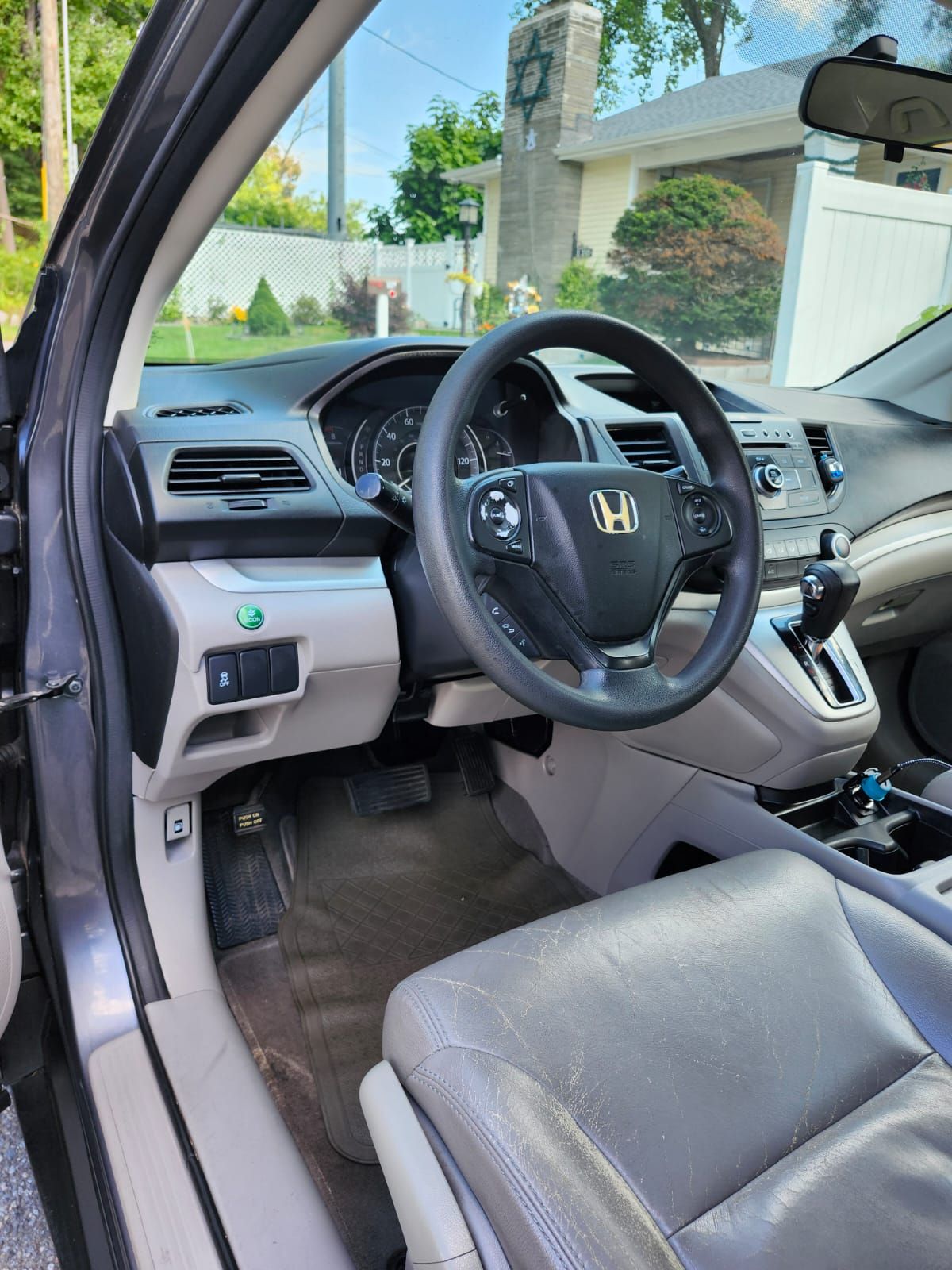 Used 2013 Honda CR-V LX image 2