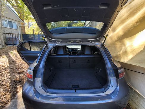 Used 2012 Lexus CT 200h Premium w/ F Sport Special Edition image 28