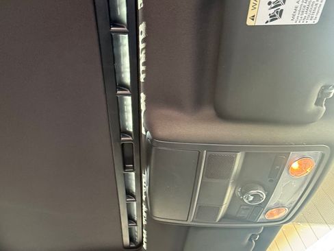 Used 2018 Volkswagen Passat 3.6 image 14