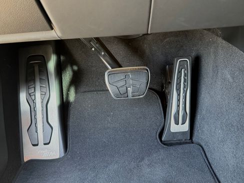 Used 2023 BMW M3 Competition w/ M Carbon Exterior Package image 14