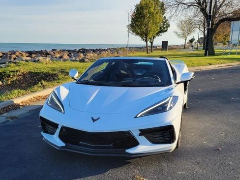 Used 2023 Chevrolet Corvette Stingray Premium Conv w/ Z51 Performance Package image 4