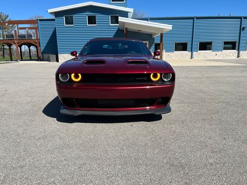 Used 2022 Dodge Challenger SRT Hellcat Redeye RWD image 8
