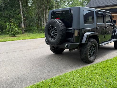 Used 2008 Jeep Wrangler Unlimited Sahara w/ Trailer Tow Group AWD/4WD image 4