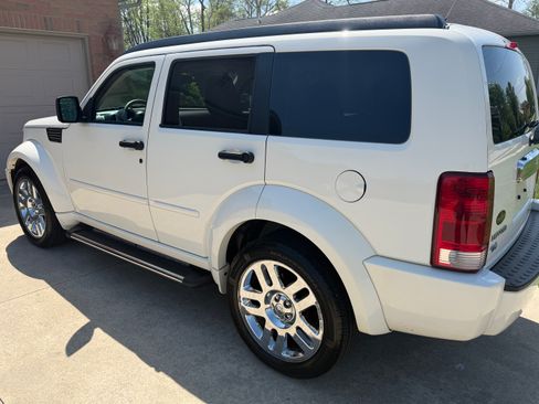 Used 2008 Dodge Nitro R/T image 26