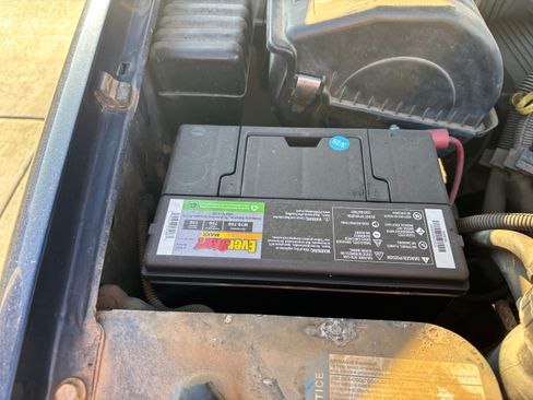 Used 1999 Chevrolet Silverado 3500 2WD Crew Cab w/ Preferred Equipment Group 2 image 17