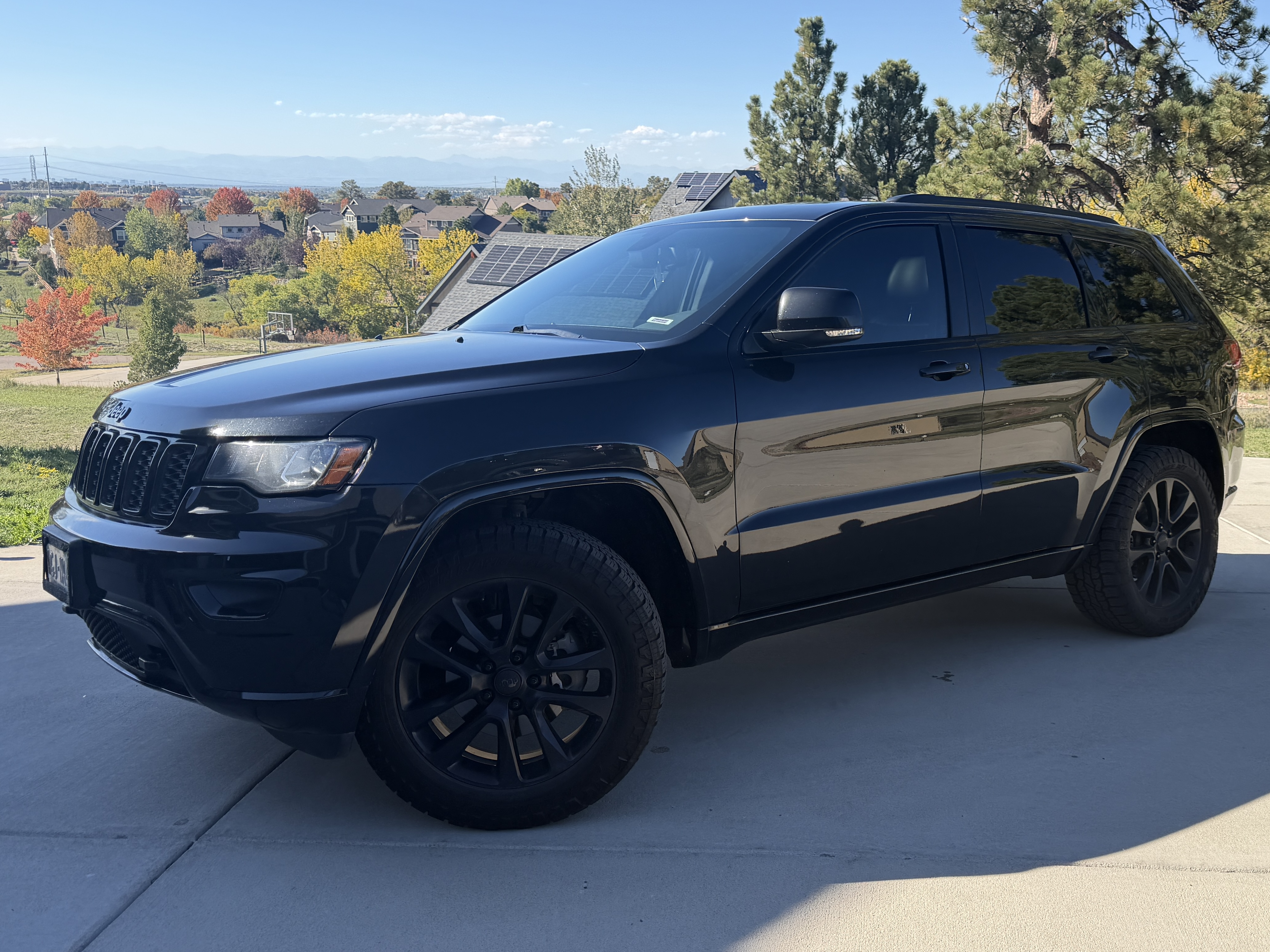 Used 2016 Jeep Grand Cherokee Limited 75th Anniversary AWD/4WD image 1