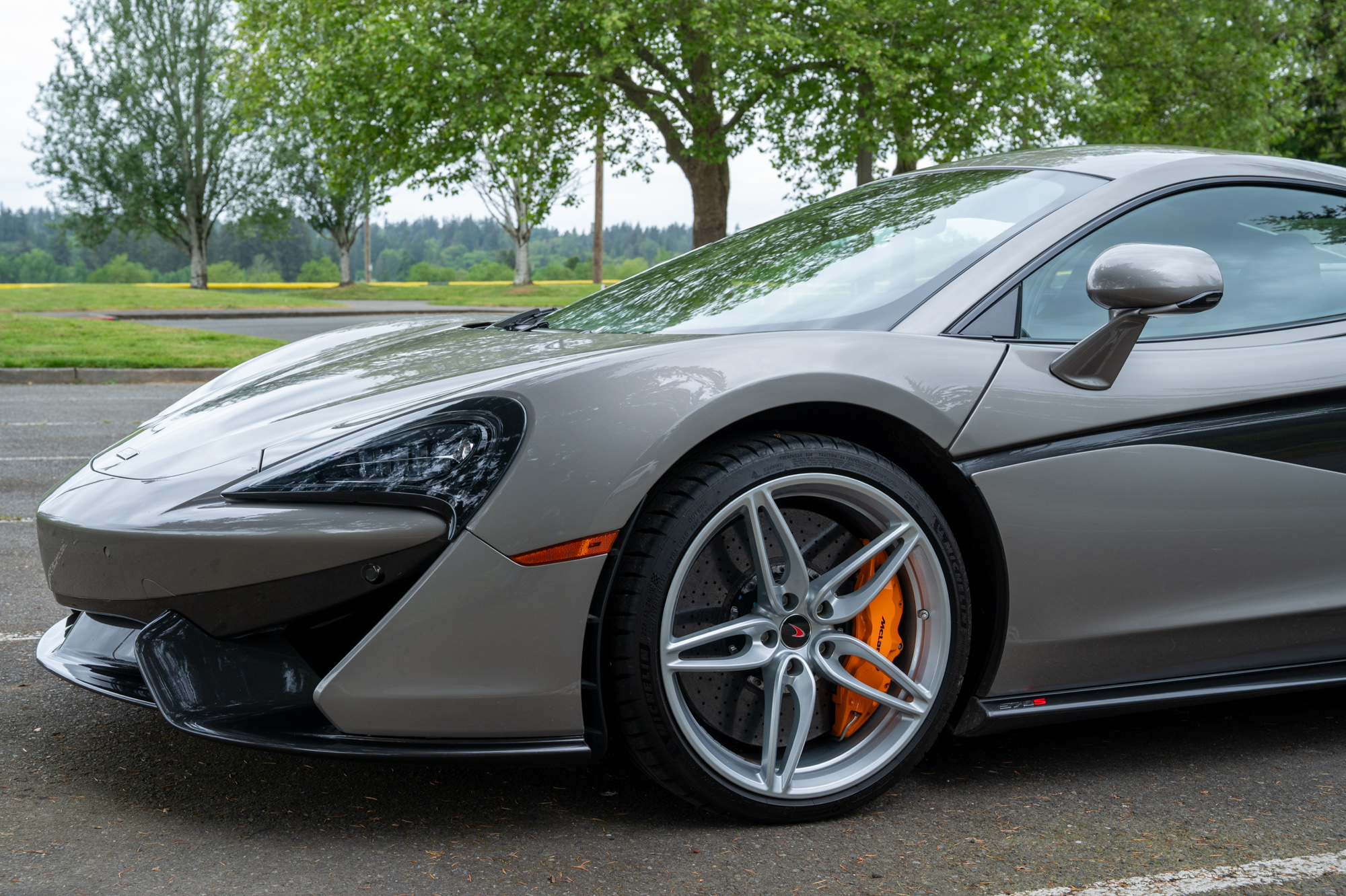 Used 2017 McLaren 570S Coupe RWD image 13