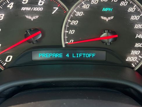 Used 2007 Chevrolet Corvette Convertible w/ Preferred Equipment Group image 17