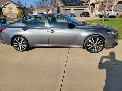 Used 2022 Nissan Altima 2.5 SR