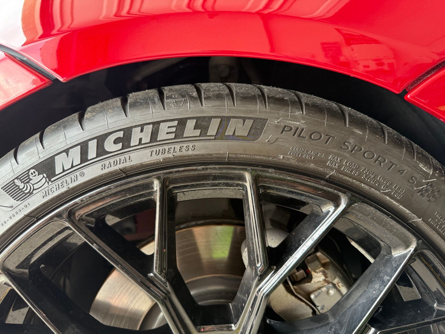 Used 2016 Jaguar F-TYPE Coupe RWD image 19