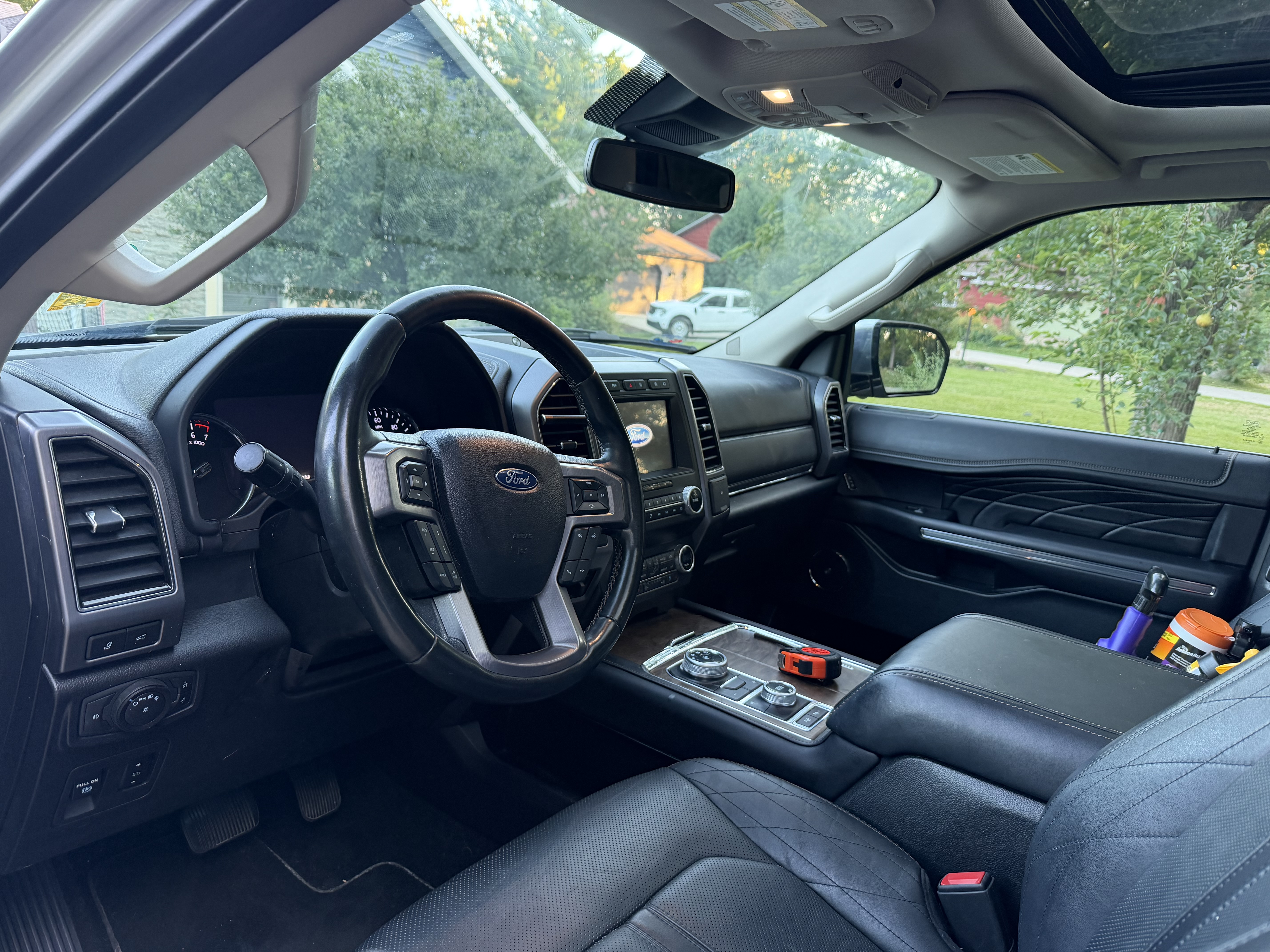 Used 2019 Ford Expedition Max Platinum AWD/4WD image 28