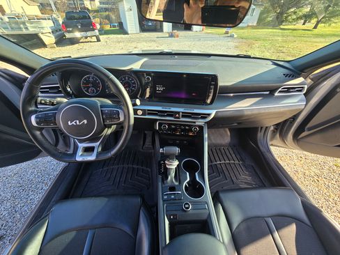 Used 2023 Kia K5 GT-Line image 11