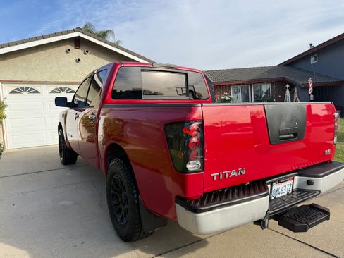Used 2007 Nissan Titan XE image 6