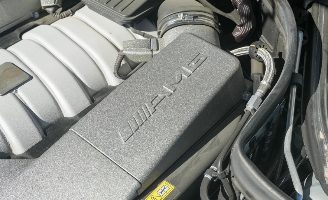 Used 2009 Mercedes-Benz C 63 AMG Sedan image 14
