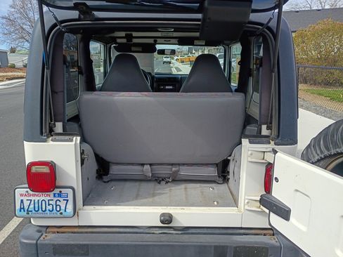 Used 1998 Jeep Wrangler Sport image 16