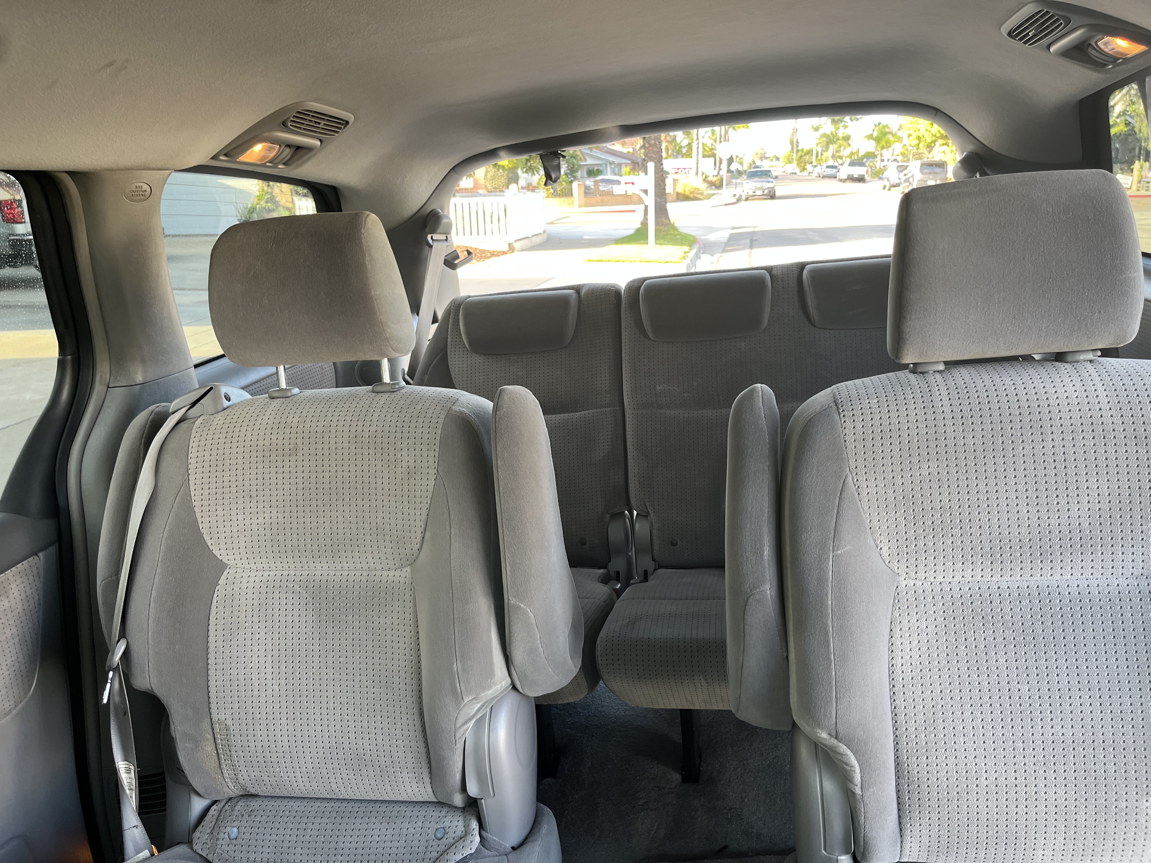 Used 2008 Toyota Sienna LE FWD image 1