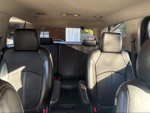 Used 2013 GMC Acadia SLT image 9