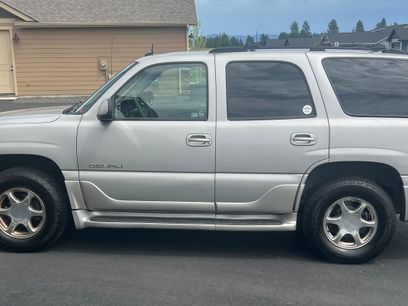 Used 2004 GMC Yukon Denali