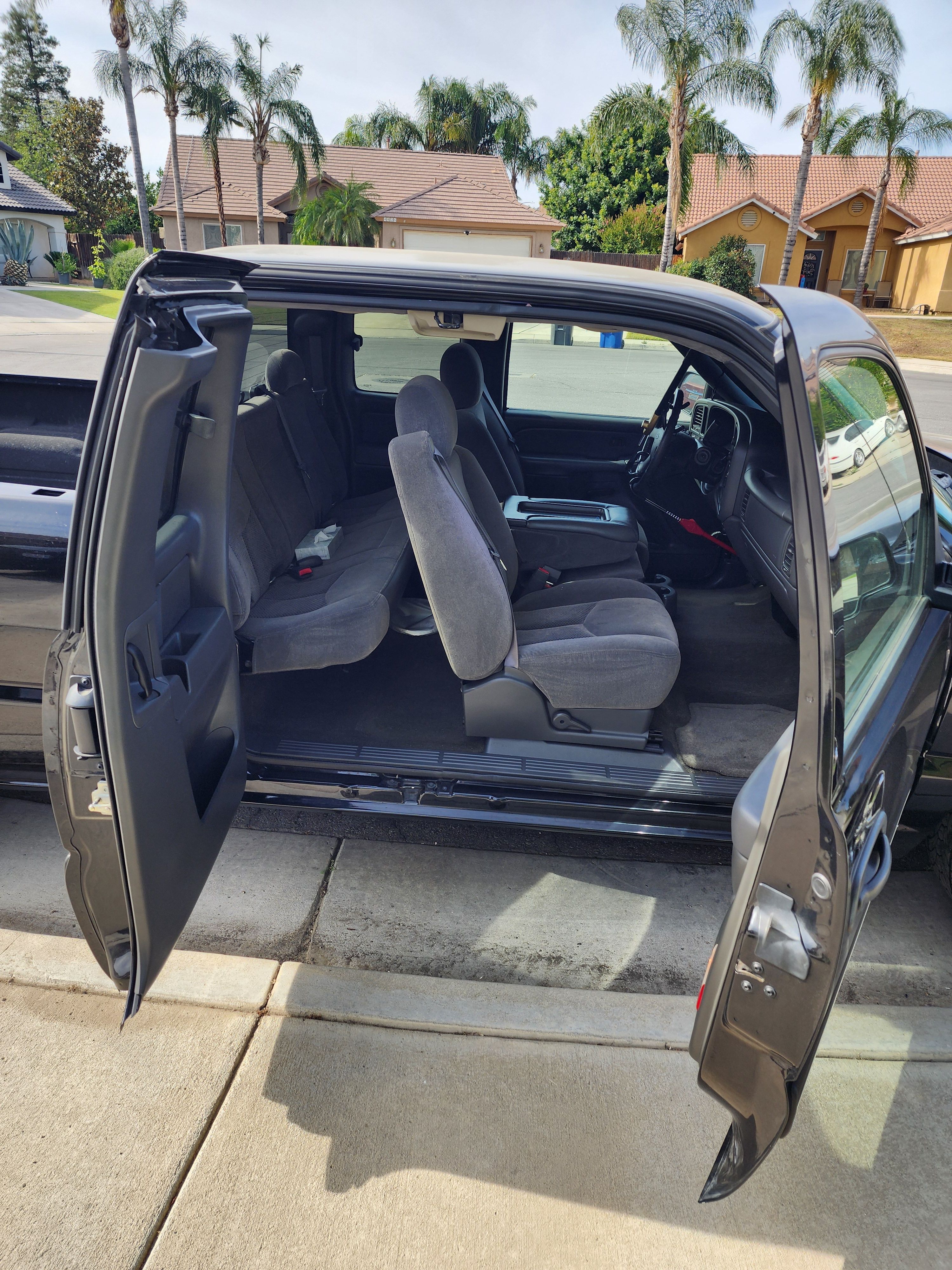 Used 2007 Chevrolet Silverado 1500 LT RWD image 12