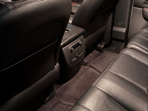 Used 2011 Chevrolet Tahoe 4WD Hybrid image 18