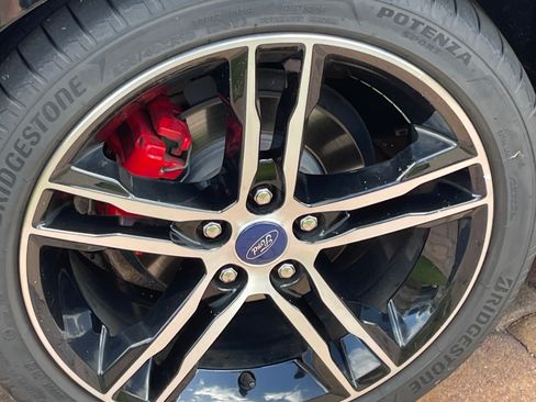 Used 2017 Ford Focus ST image 11