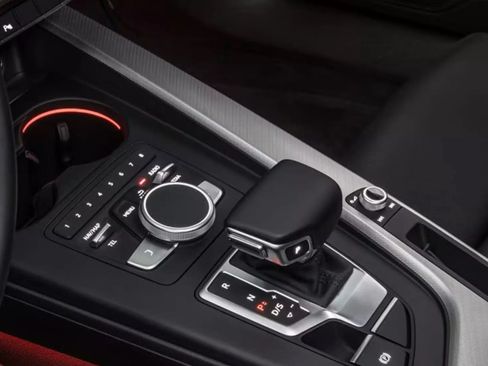 Used 2017 Audi A4 2.0T allroad Prestige image 8