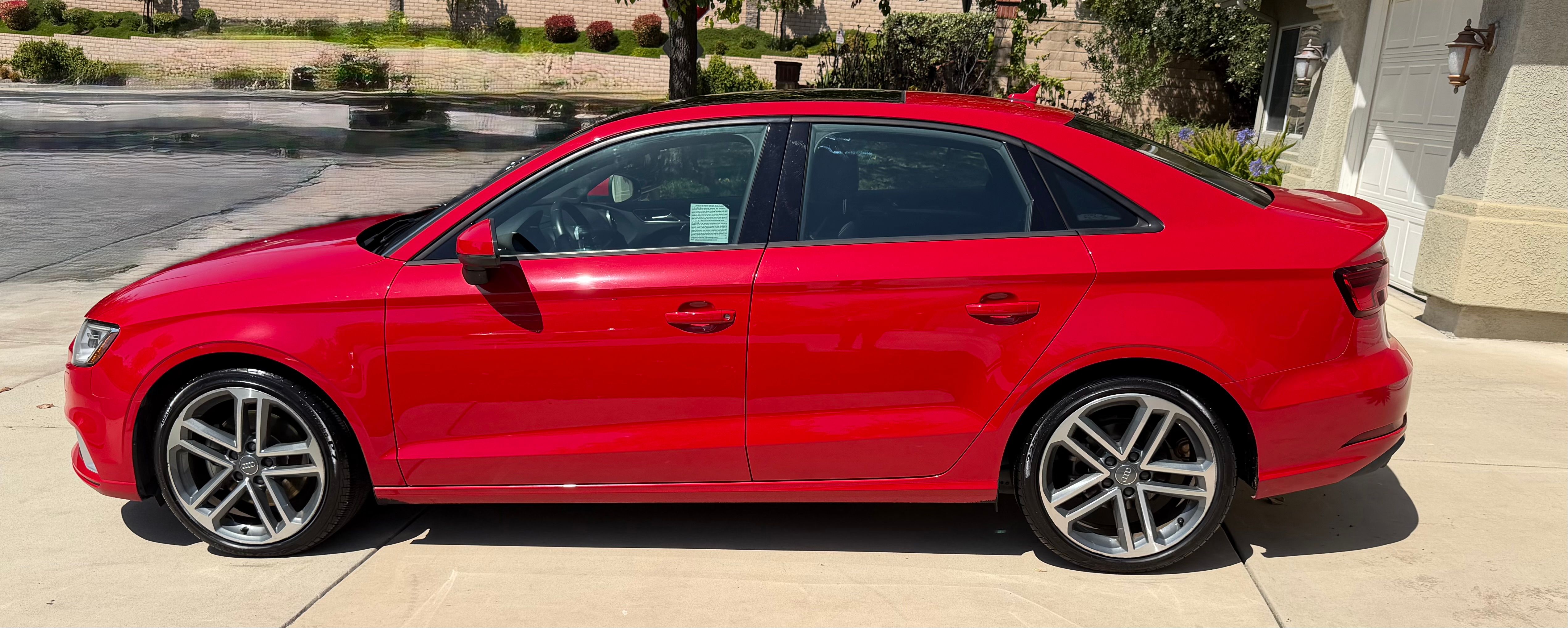 Used 2018 Audi A3 2.0T Premium w/ Convenience Package FWD image 4