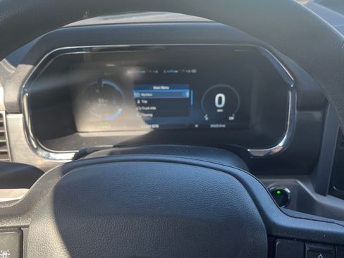 Used 2023 Ford F150 Lightning Pro image 4