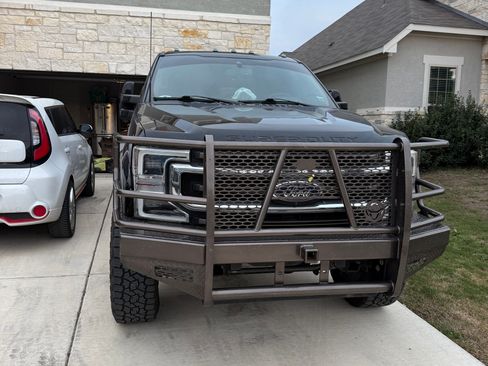 Used 2022 Ford F350 King Ranch w/ King Ranch Ultimate Package image 2