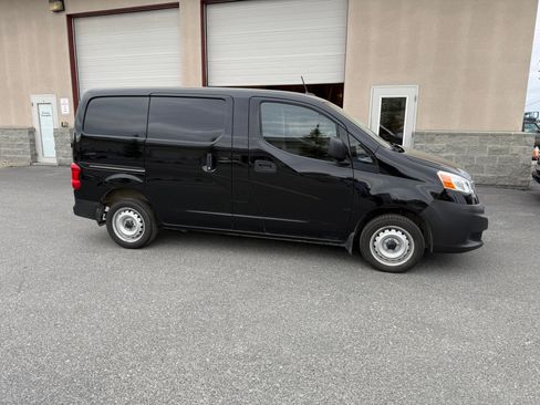 Used 2016 Nissan NV200 SV w/ Technology Package FWD image 5