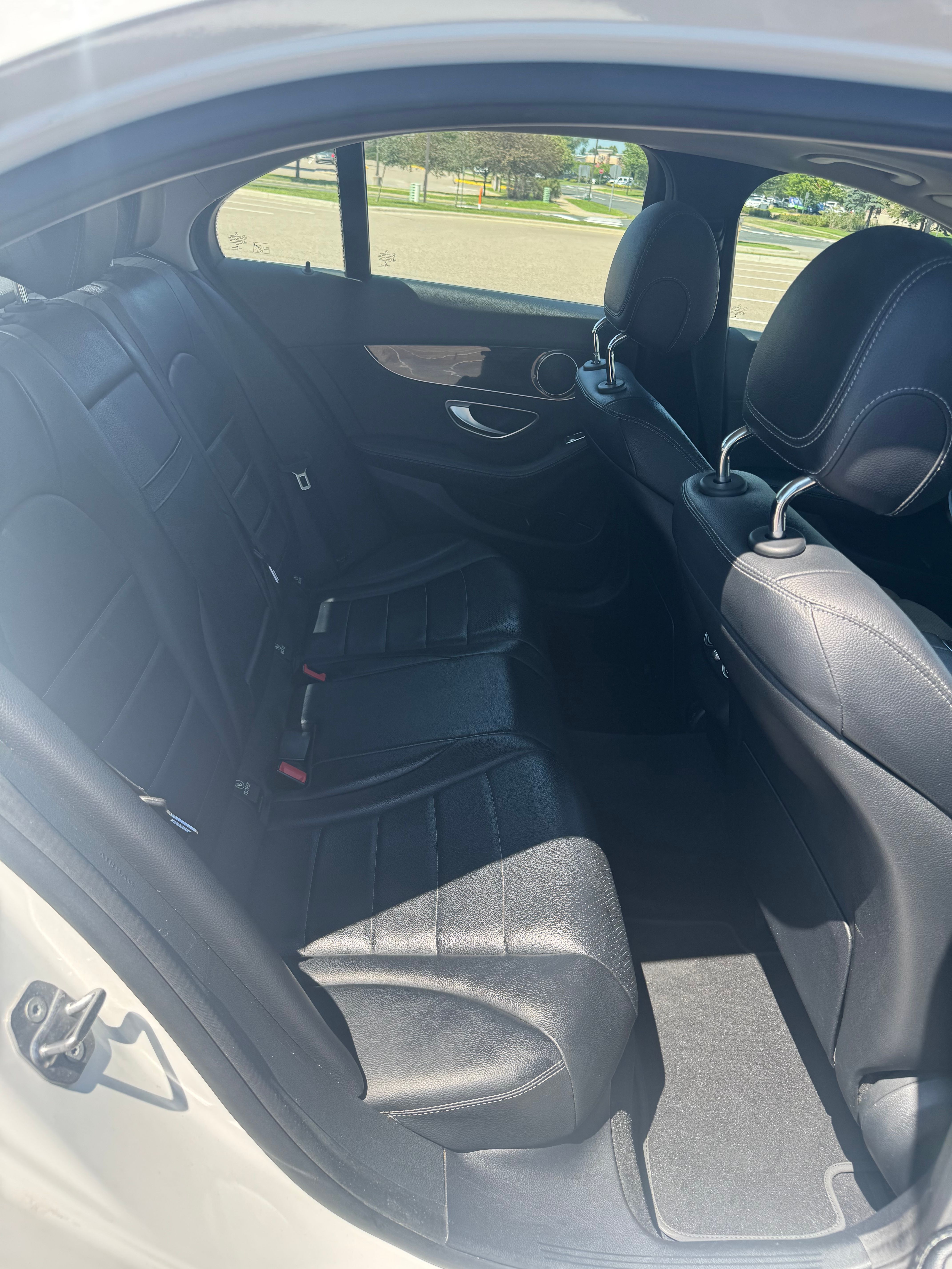 Used 2018 Mercedes-Benz C 300 4MATIC Sedan image 15