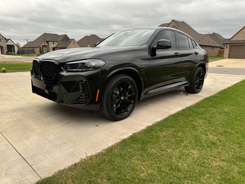 Used 2024 BMW X4 xDrive30i w/ Premium Package AWD/4WD image 8