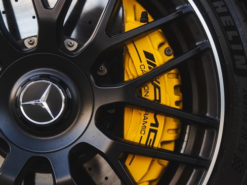 Used 2017 Mercedes-Benz AMG GT S image 14