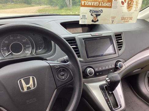 Used 2013 Honda CR-V EX image 9