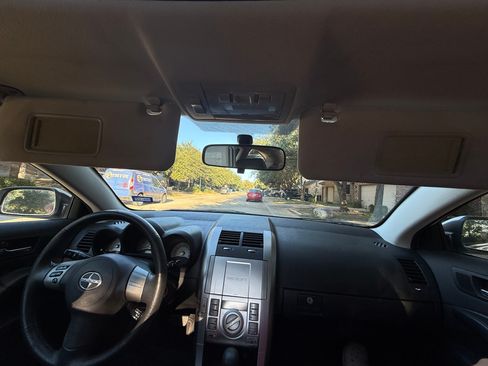 Used 2007 Scion tC image 9