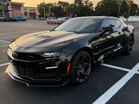 Used 2024 Chevrolet Camaro SS RWD image 6