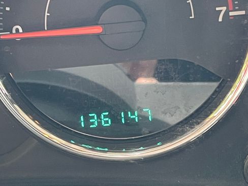 Used 2013 Jeep Wrangler Unlimited Rubicon w/ Connectivity Group image 8