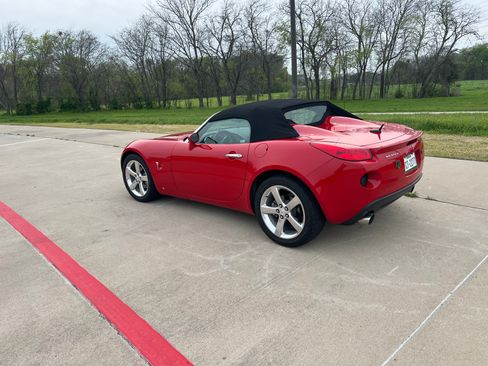 Used 2007 Pontiac Solstice GXP w/ Premium Package image 4