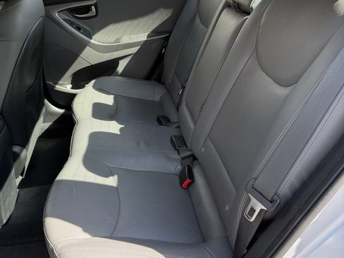 Used 2012 Hyundai Elantra Limited image 13