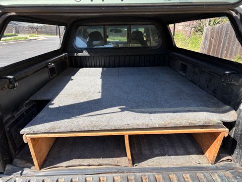 Used 2009 Toyota Tacoma Pickup 4D 6 ft image 15