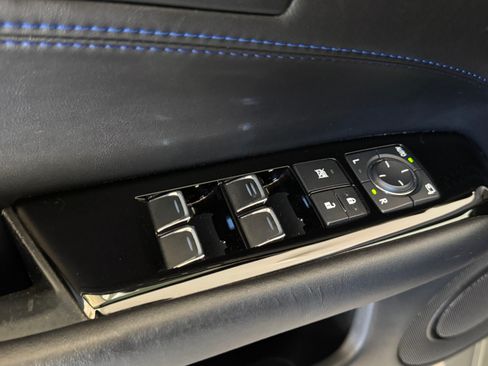 Used 2016 Lexus GS F image 19