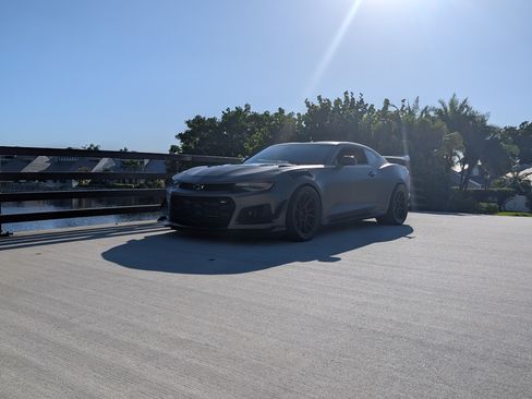 Used 2023 Chevrolet Camaro ZL1 image 21