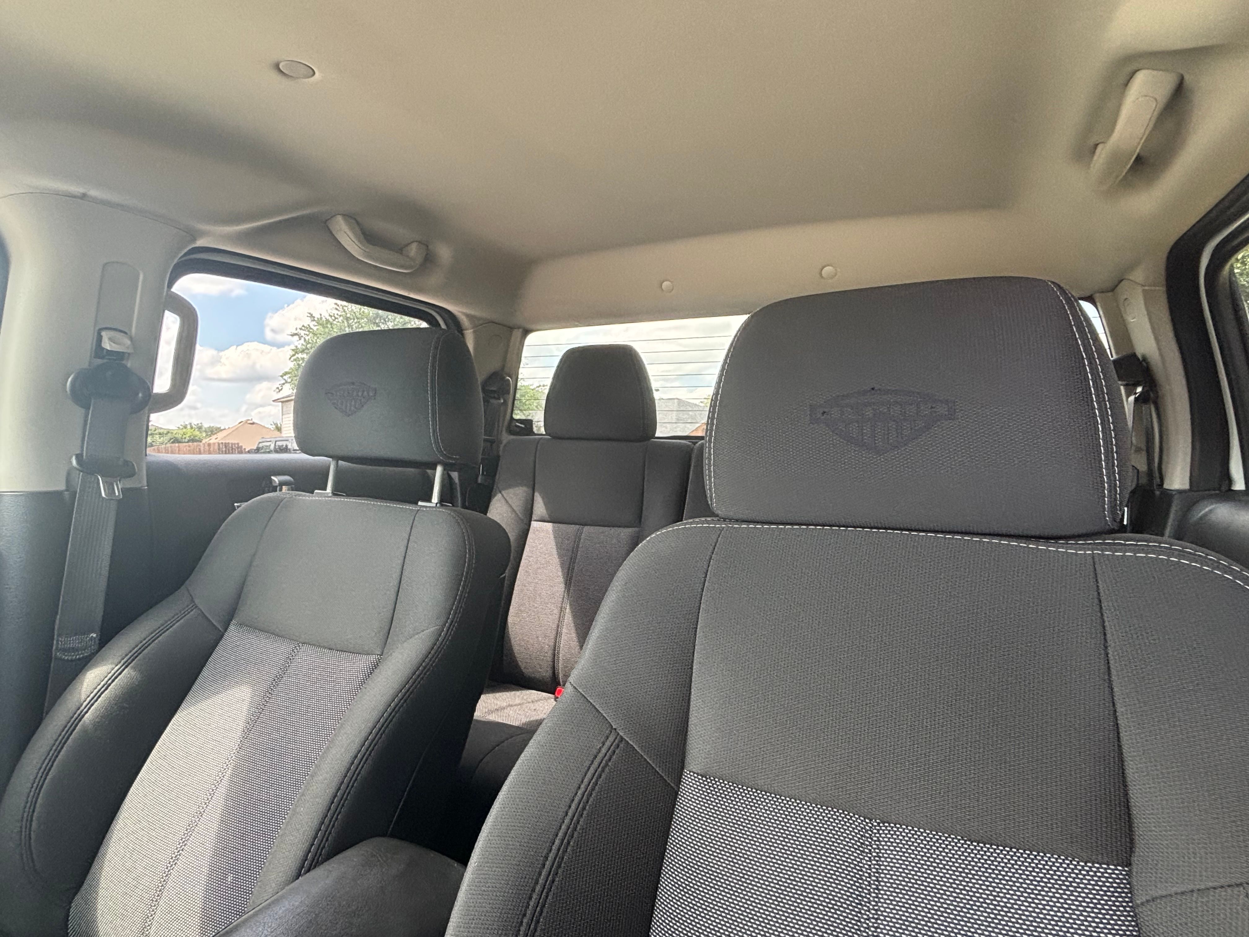 Used 2010 HUMMER H3T Alpha AWD/4WD image 13