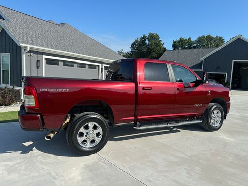 Used 2020 RAM 2500 Big Horn w/ Level 1 Equipment Group image 2