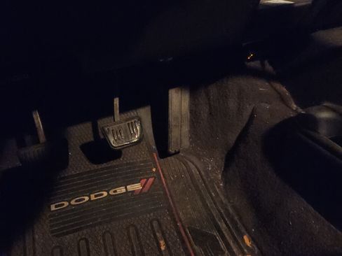 Used 2001 Dodge Ram 1500 Truck 4x4 Club Cab image 11