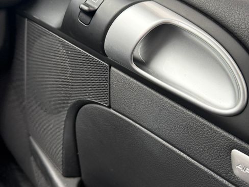 Used 2007 Porsche Cayman RWD image 16