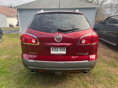 Used 2011 Buick Enclave CXL w/ Trailering Provision Package FWD image 20