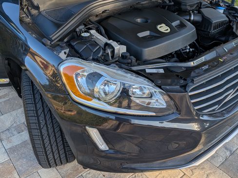 Used 2015 Volvo XC60 T5 image 20